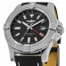 Relógio masculino Breitling Avenger automático GMT 43 com pulseira de couro com mostrador preto A32397101B1X1