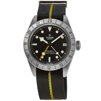 Replica Relógio Tudor Black Bay Pro com mostrador preto e pulseira de tecido M79470-0002