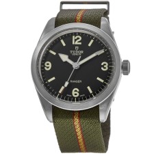 Replica Relógio Tudor Ranger com mostrador preto e pulseira de tecido M79950-0003