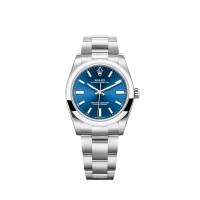 Rolex Oyster Perpetual 34 com bracelete Oyster e mostrador azul brilhante.