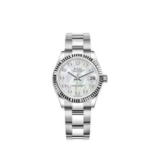 Rolex Datejust 31 com mostrador em Rolesor branco e madrepérola cravejado de diamantes.