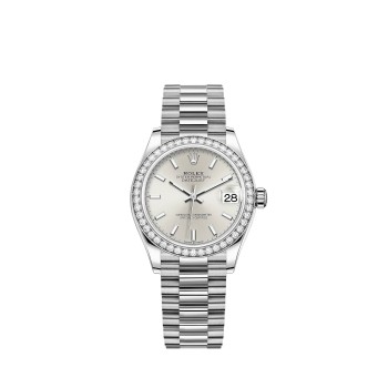 Rolex Datejust 31 President com pulseira em ouro branco e mostrador prateado.