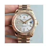 Réplica Rolex Day-Date 40 228235 40MM Ouro Rosa Sundust Dial