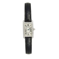 Relógio Cartier Tank Americaine em ouro branco 18k com diamantes e pulseira de crocodilo de 19 mm (WB707331) Relógio Cartier Tank Americaine em ouro branco 18k com diamantes e pulseira de crocodilo de 19 mm (WB707331)